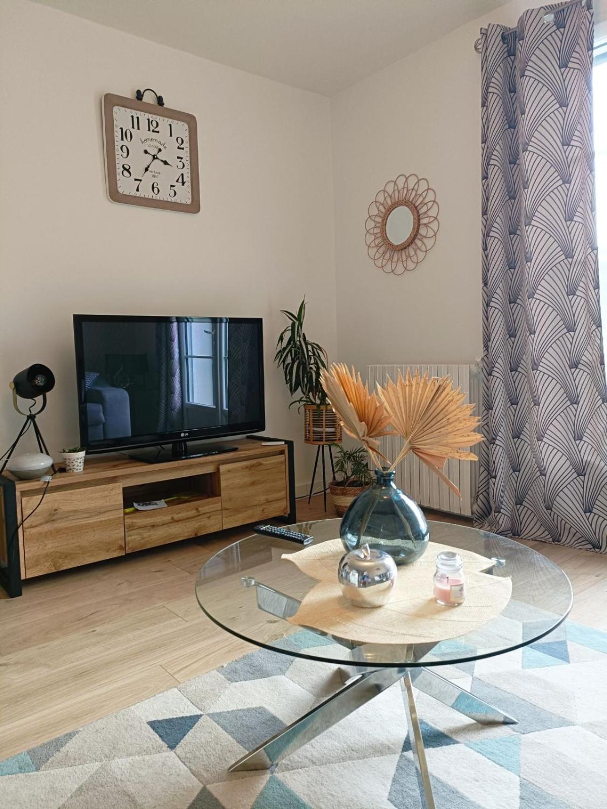 Design Avec Piscine Apartment *